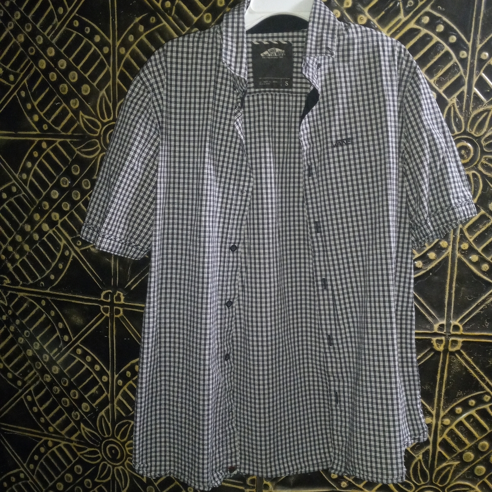 Men's Sml Van's Button Up